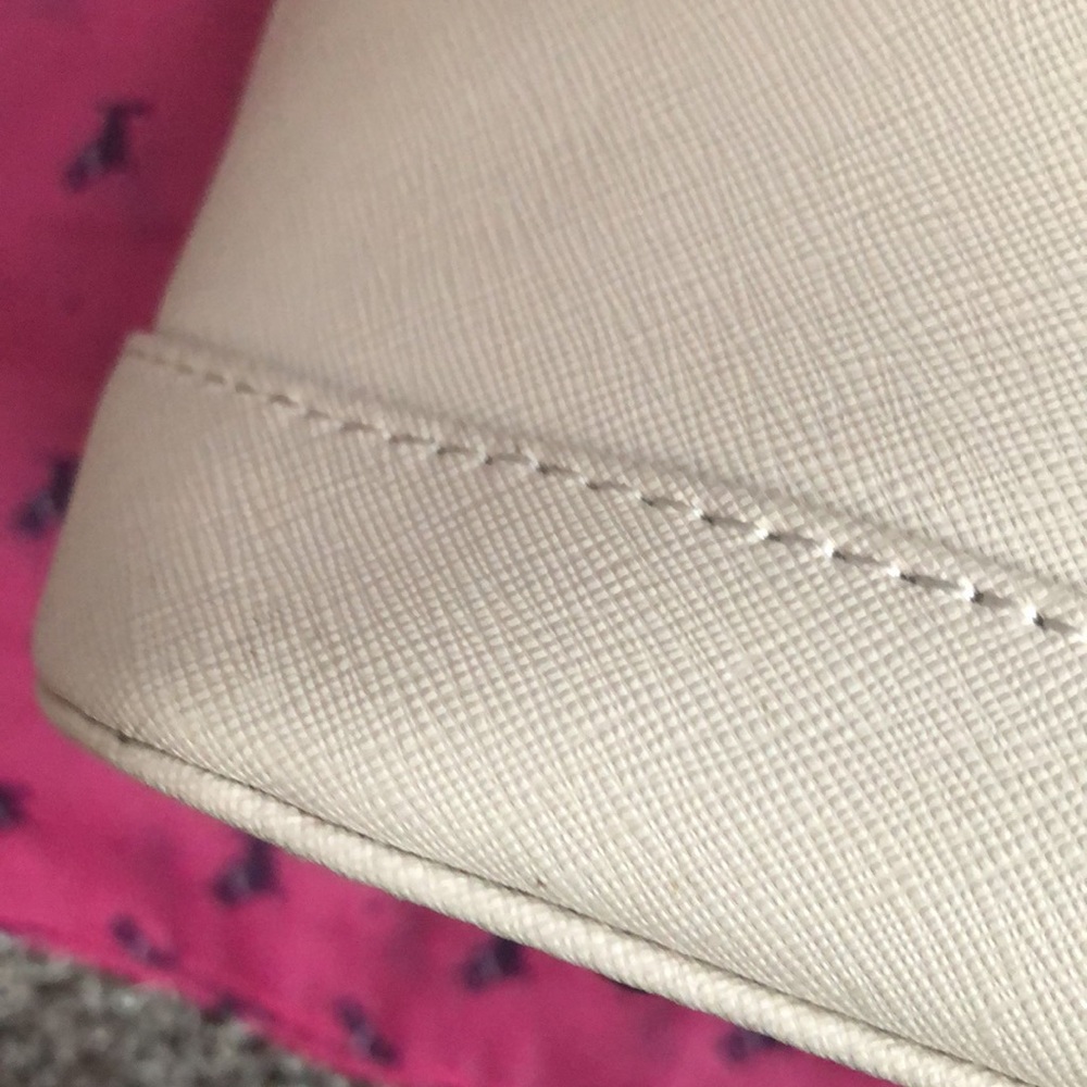 Danier Bag - image 8